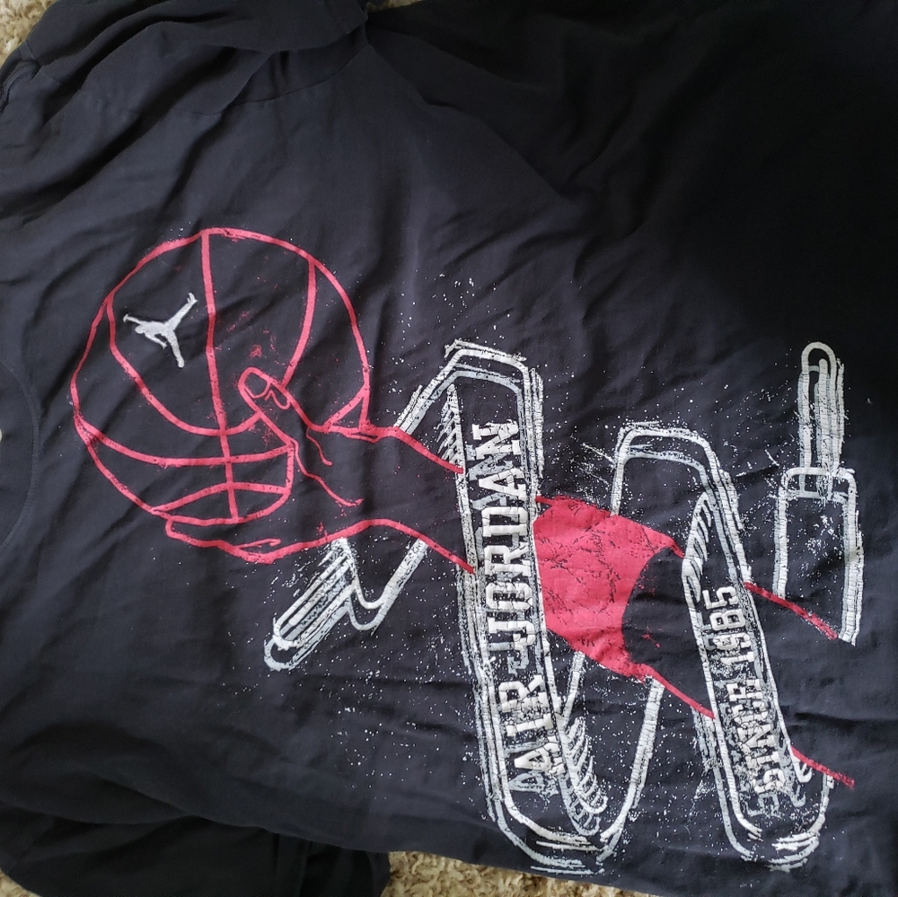 Jordan mens xxl tshirt